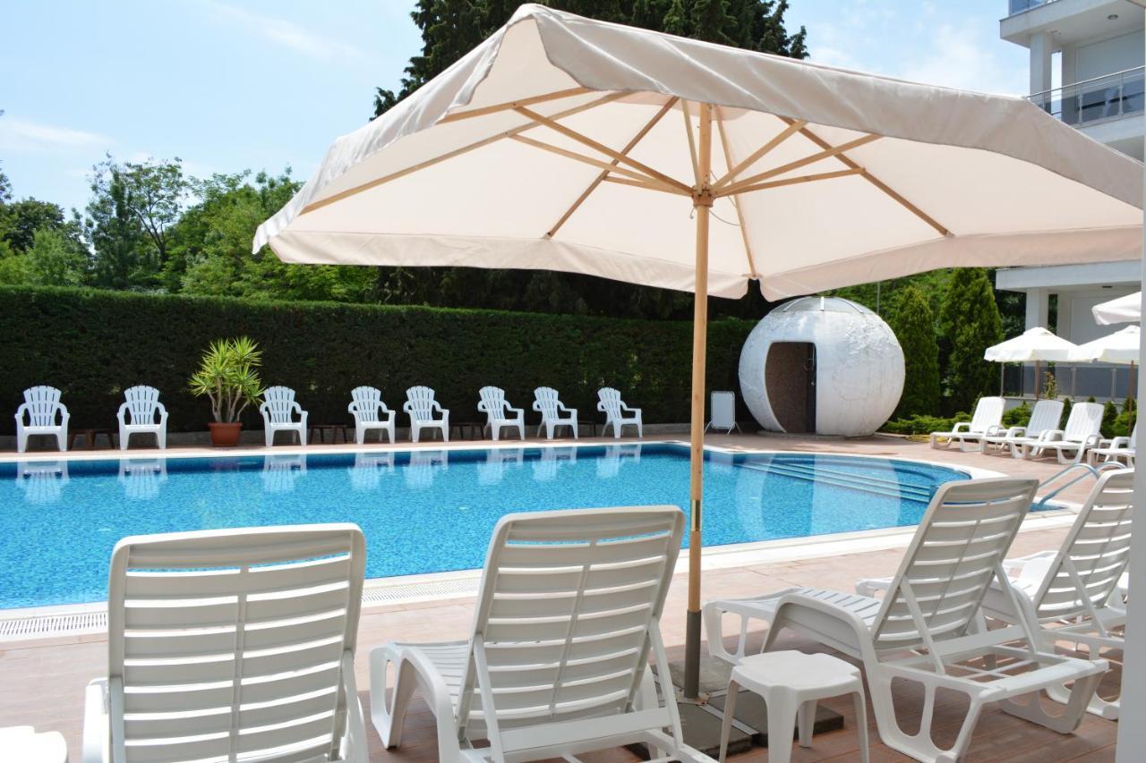 Hotel Incognito Поморие Экстерьер фото